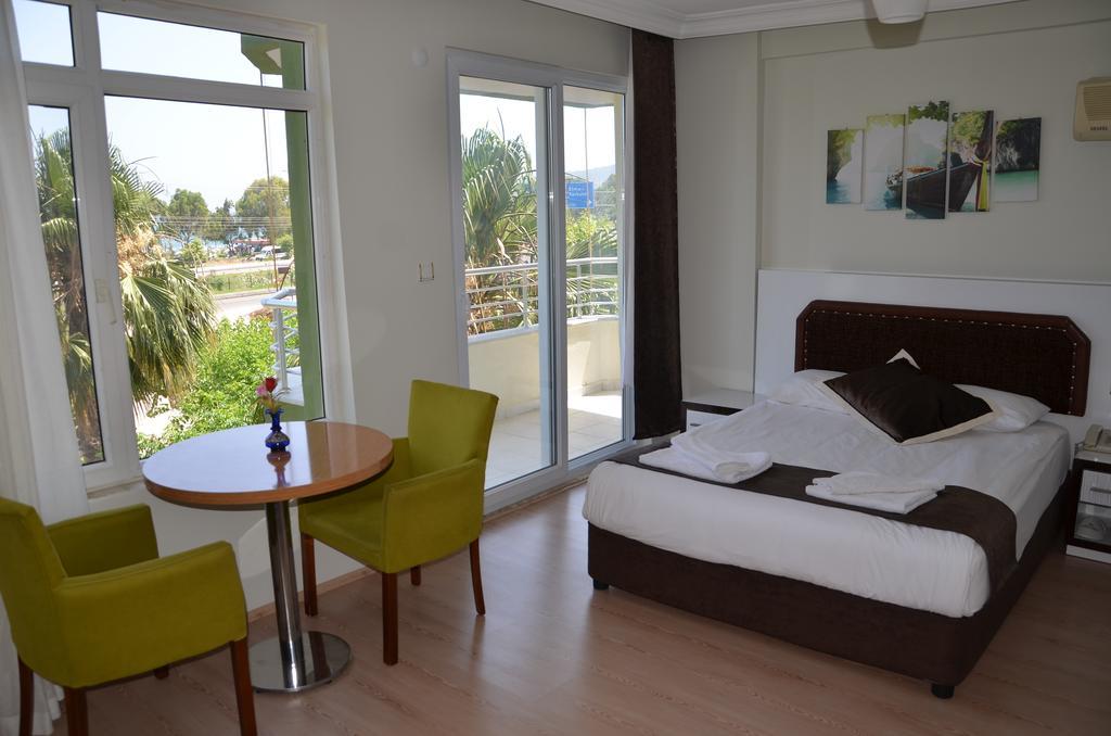 Hotel Simsek Finike Cameră foto