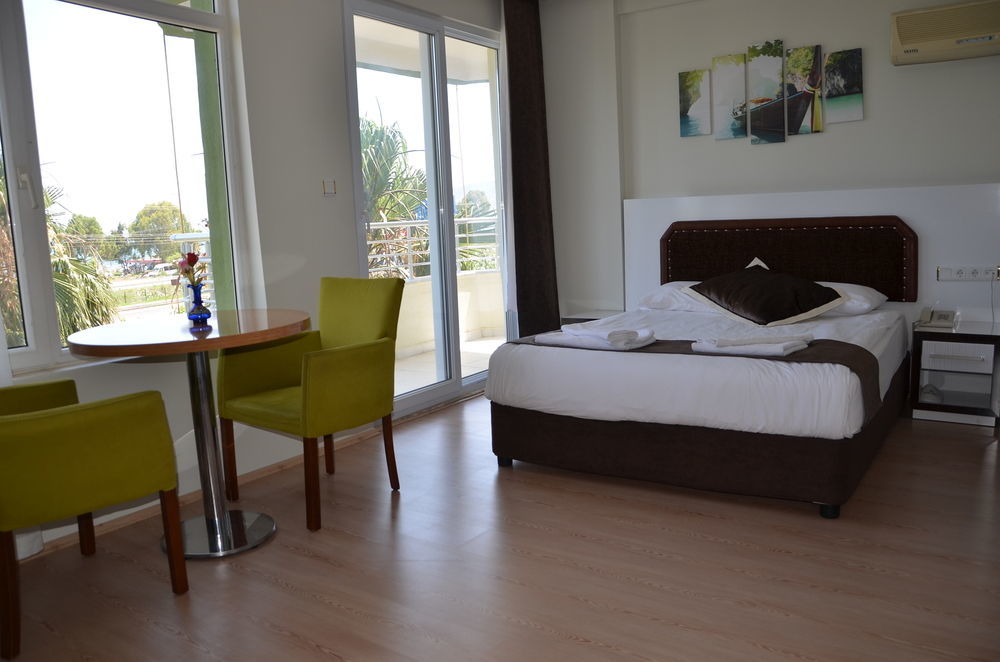 Hotel Simsek Finike Exterior foto